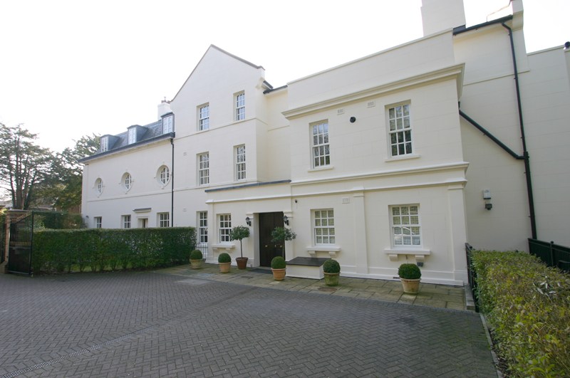 Ludgrove Hall, 61-65 Games Road, Barnet, Hertfordshire, EN4 9HX