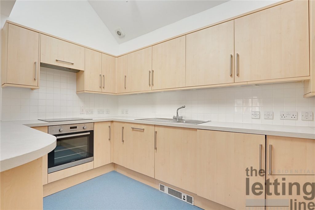 Hoppers Road, Winchmore Hill, Greater London, N21 3LH