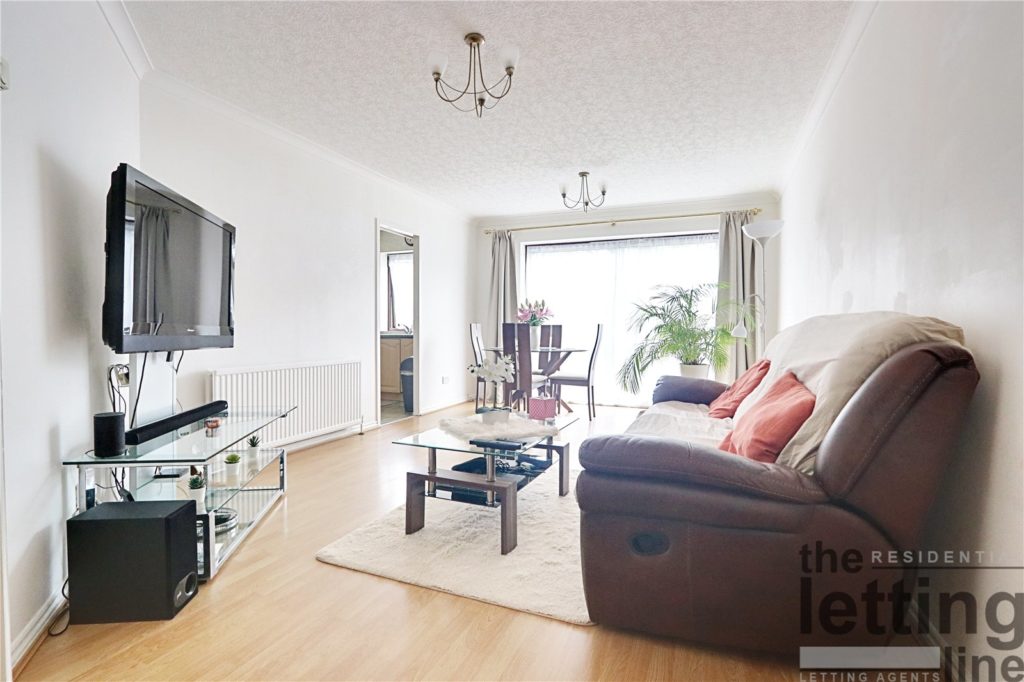 Fiona Court, The Ridgeway, Enfield, Middlesex, EN2 8PR