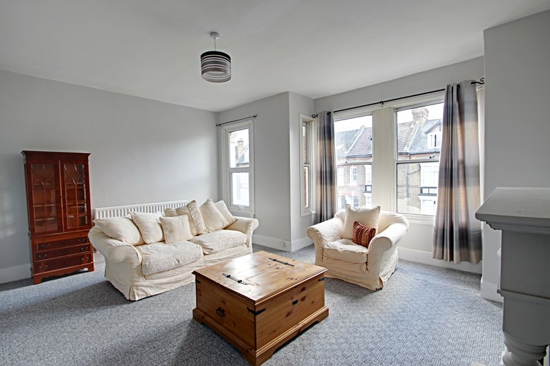 St. Andrews Road, Enfield, Middlesex, EN1 3UB