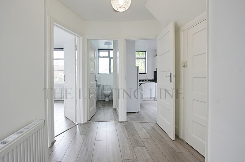 Myddelton Avenue, Enfield, Middlesex, EN1 4AQ