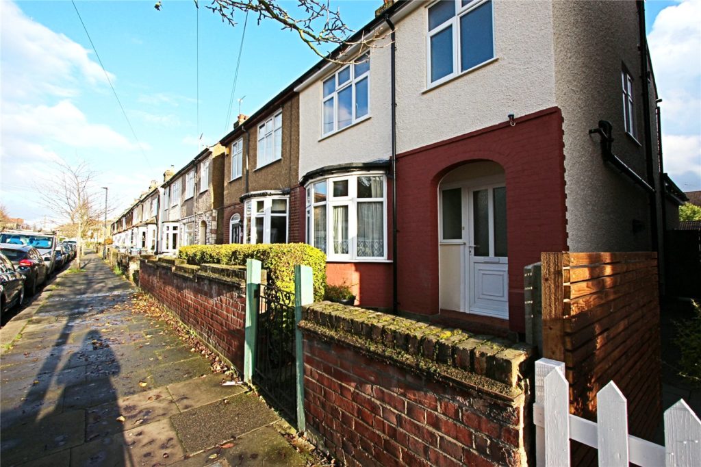 Birkbeck Road, Enfield, Middlesex, EN2 0DX