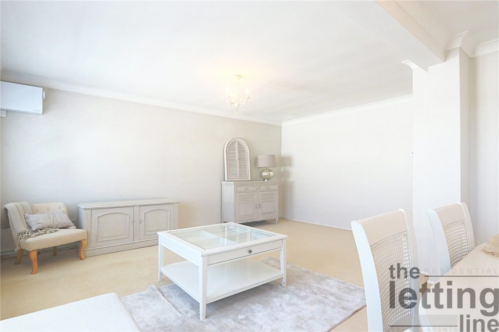 Jaycroft, The Ridgeway, Enfield, Middlesex, EN2 8NG