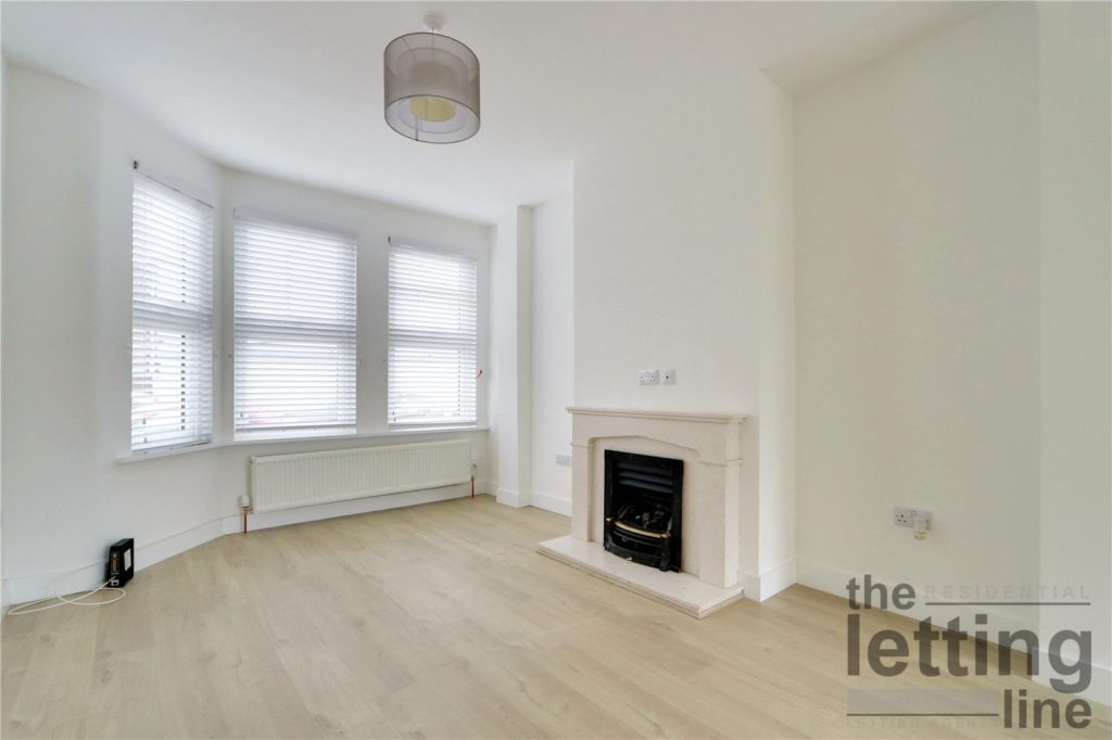 Woodlands Road, Enfield, Middlesex, EN2 0LP